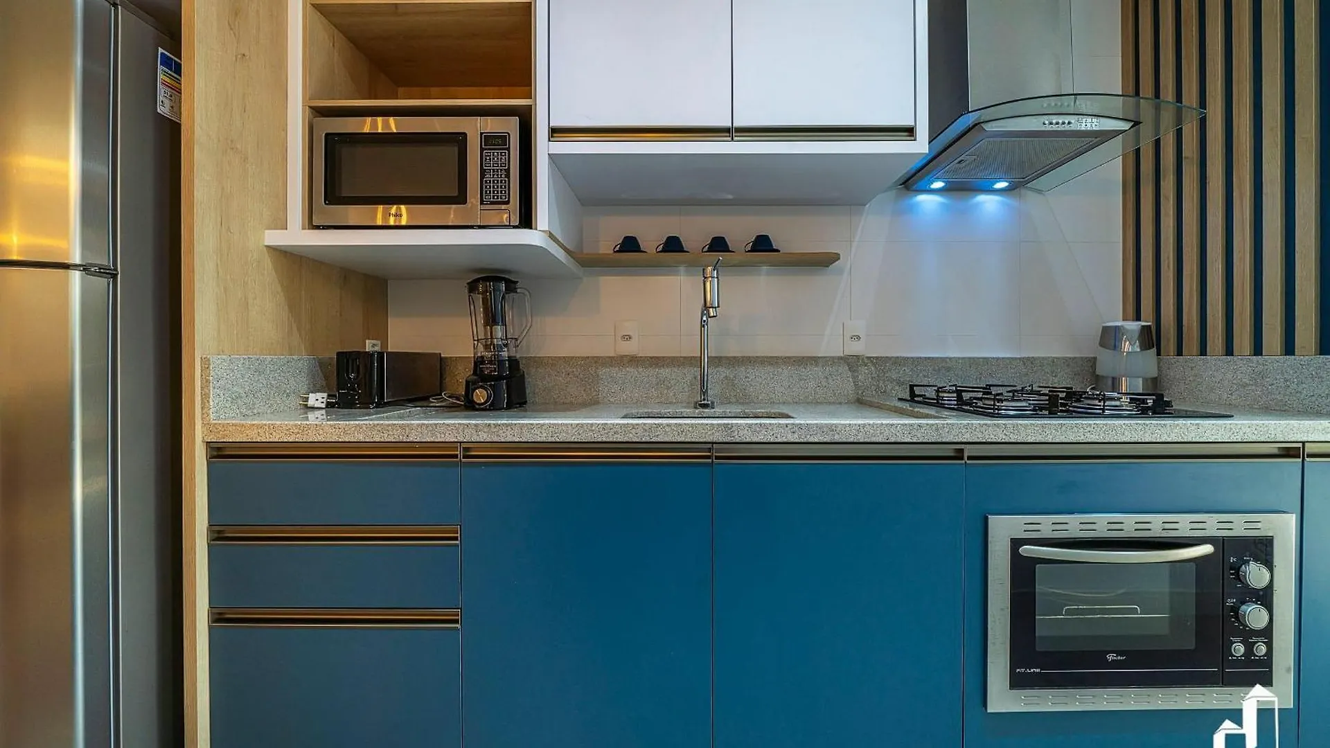 Apartamento Com 02 Dormitorios Bombinhas